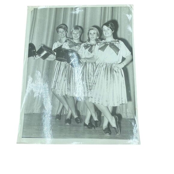 Vintage Photograph 4 Girls Dance Troupe Original 8”x 10” Bows Top Hat 1968 - Picture 1 of 6